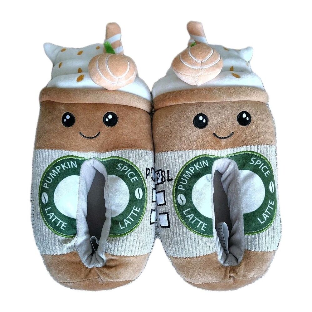 Feetmoji Womens 7-8 Pumpkin Latte Plush Slippers Novelty Cottagecore Cozy